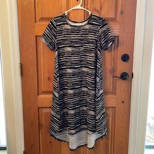 LuLaRoe black/gray/white striped high/low dress